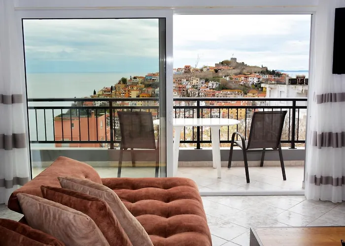 Bella Vista